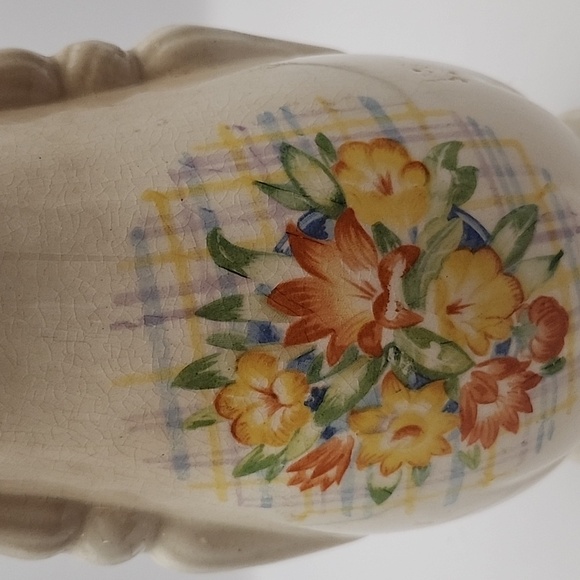 Vintage Victorian Porcelain Urn Vase 7.75" - Picture 5 of 7